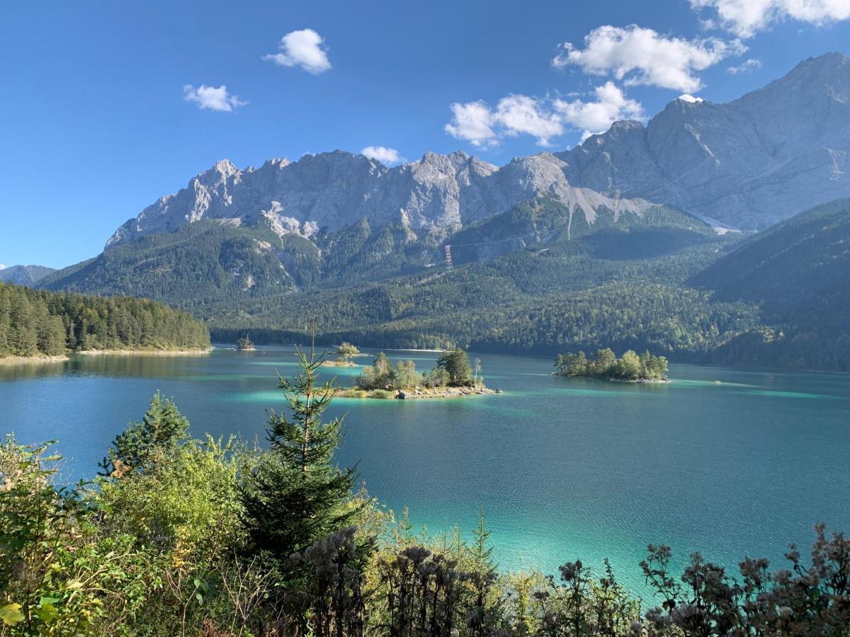 Chalet Schwarz Berwang Bagian luar foto