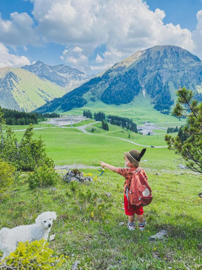 Chalet Schwarz Berwang Bagian luar foto